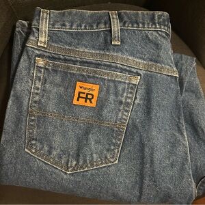 Wrangler Men's Blue Jeans